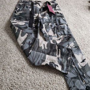 Infantry military style cargo pant